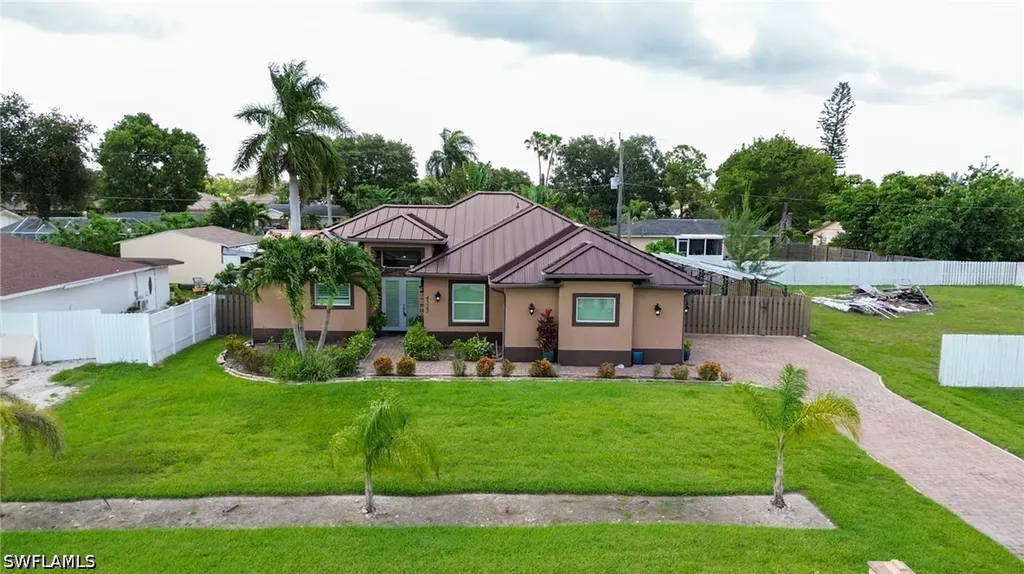 4525 29th Avenue SW Naples FL 34116