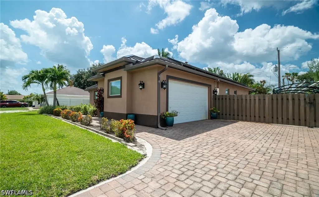 4525 29th Avenue SW Naples FL 34116