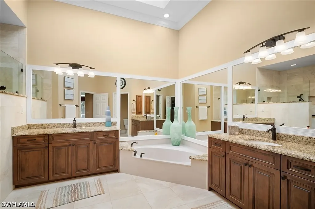 19349 Silver Oak Drive Estero FL 33967