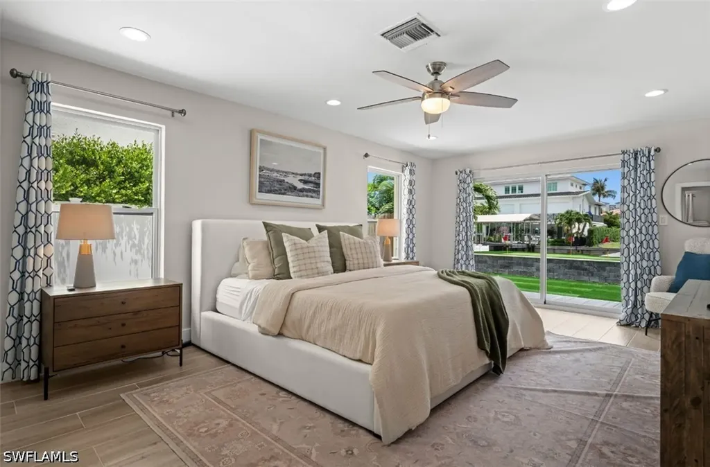 373 Egret Avenue Naples FL 34108