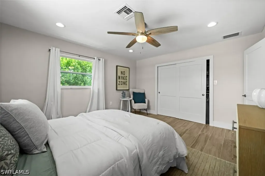 373 Egret Avenue Naples FL 34108