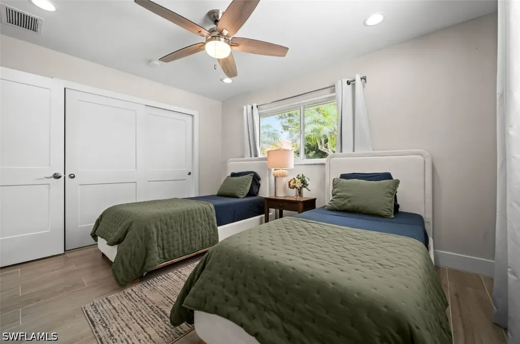 373 Egret Avenue Naples FL 34108