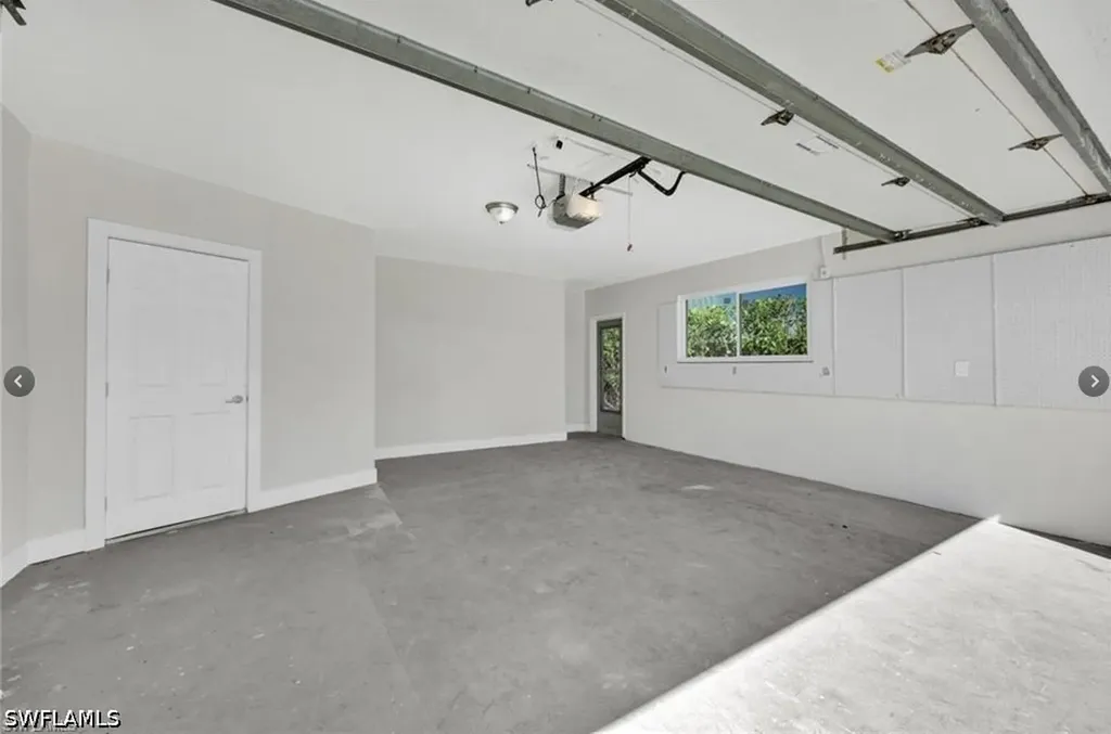 373 Egret Avenue Naples FL 34108