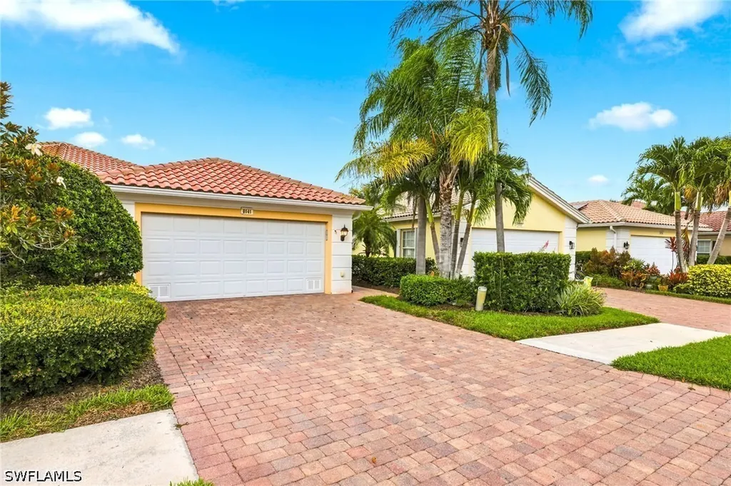 8141 Xenia Lane Naples FL 34114