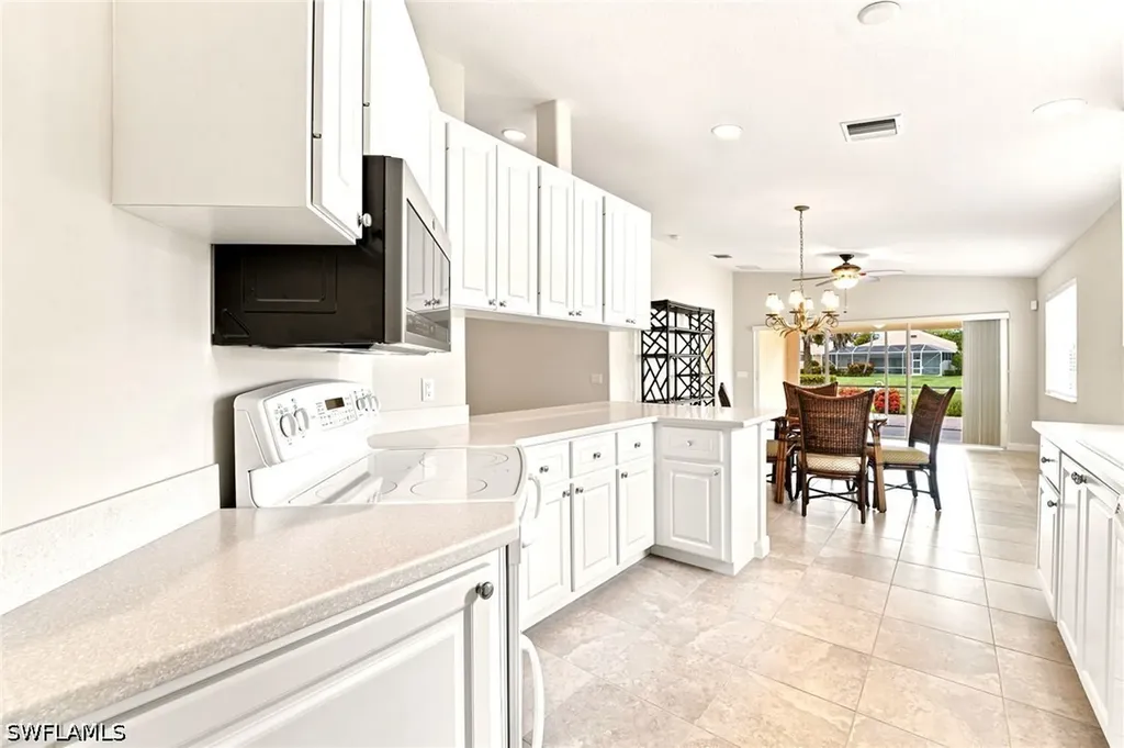 8141 Xenia Lane Naples FL 34114