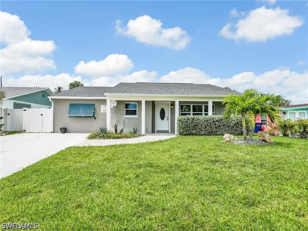 Fort Myers Beach FL, 195 Hibiscus Drive