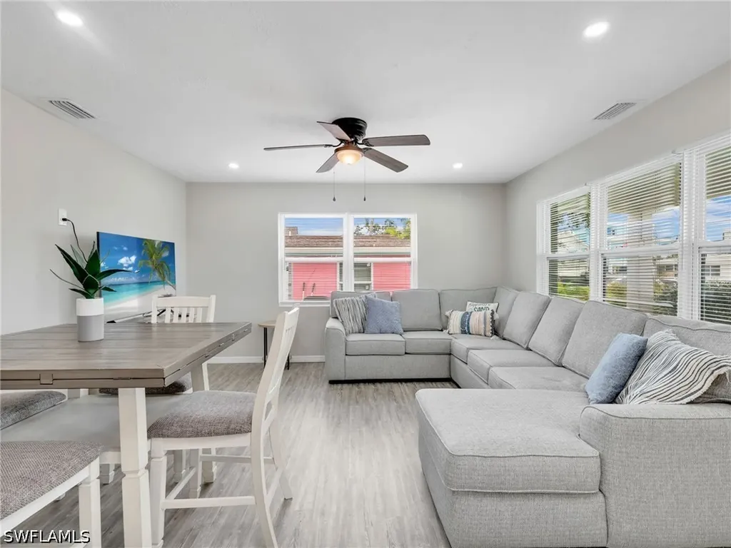 195 Hibiscus Drive Fort Myers Beach FL 33931