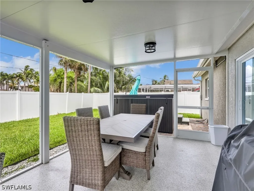 195 Hibiscus Drive Fort Myers Beach FL 33931