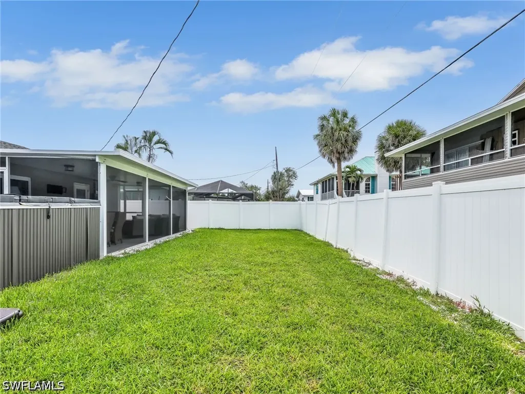 195 Hibiscus Drive Fort Myers Beach FL 33931