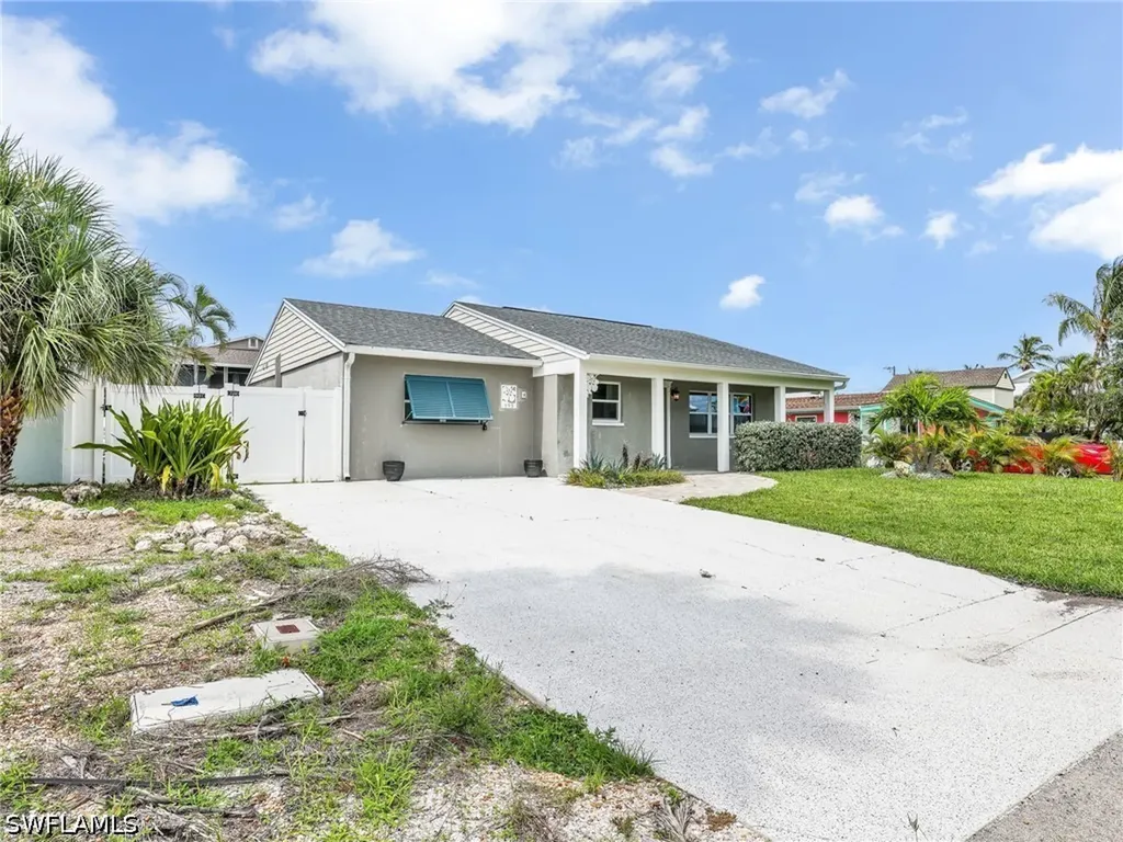195 Hibiscus Drive Fort Myers Beach FL 33931