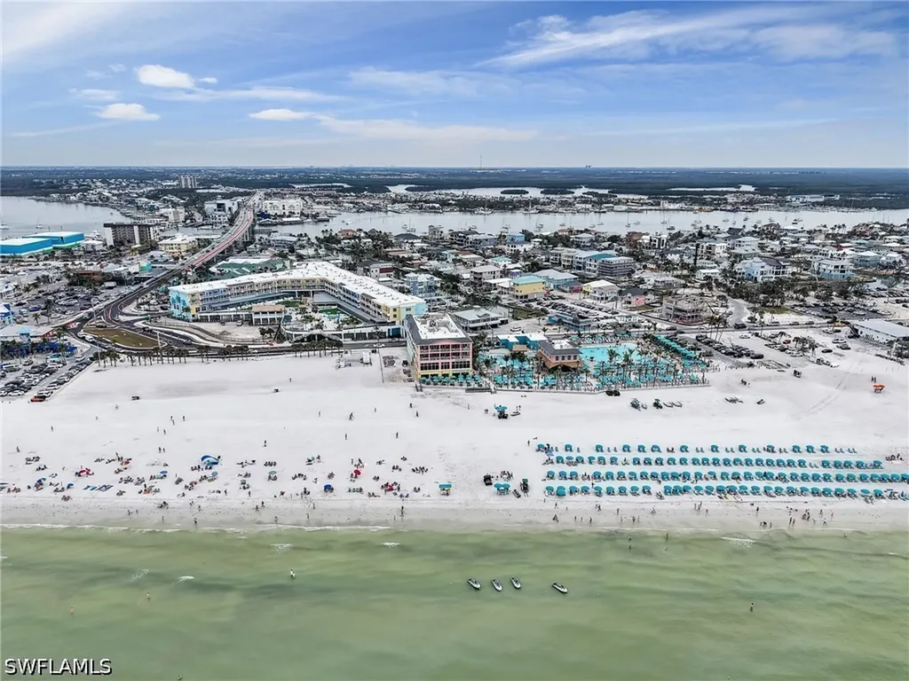 195 Hibiscus Drive Fort Myers Beach FL 33931