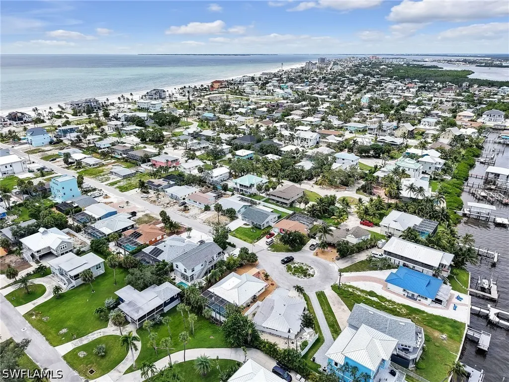 195 Hibiscus Drive Fort Myers Beach FL 33931