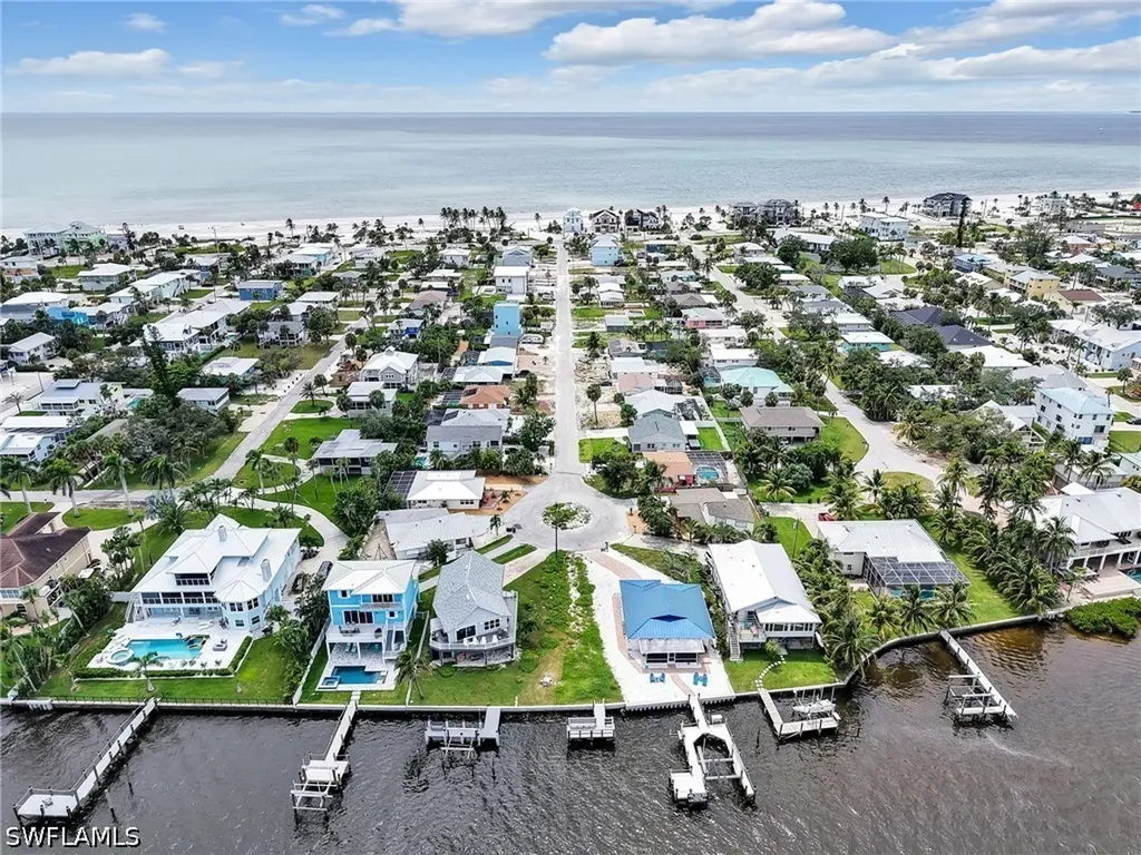 195 Hibiscus Drive Fort Myers Beach FL 33931