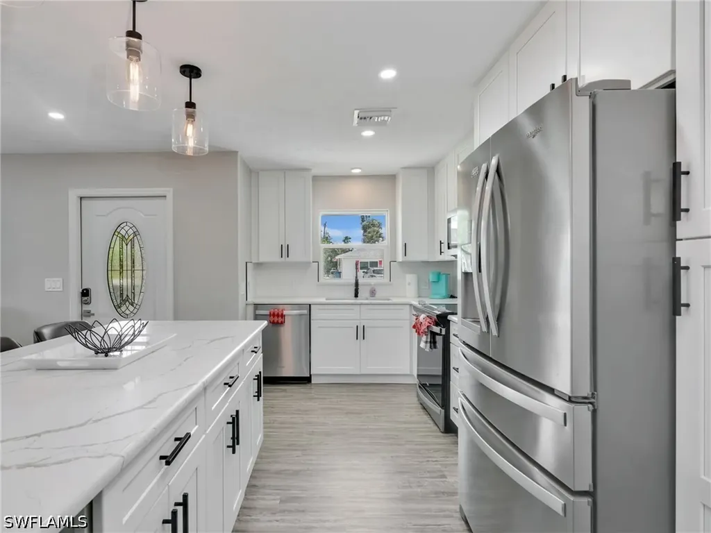 195 Hibiscus Drive Fort Myers Beach FL 33931