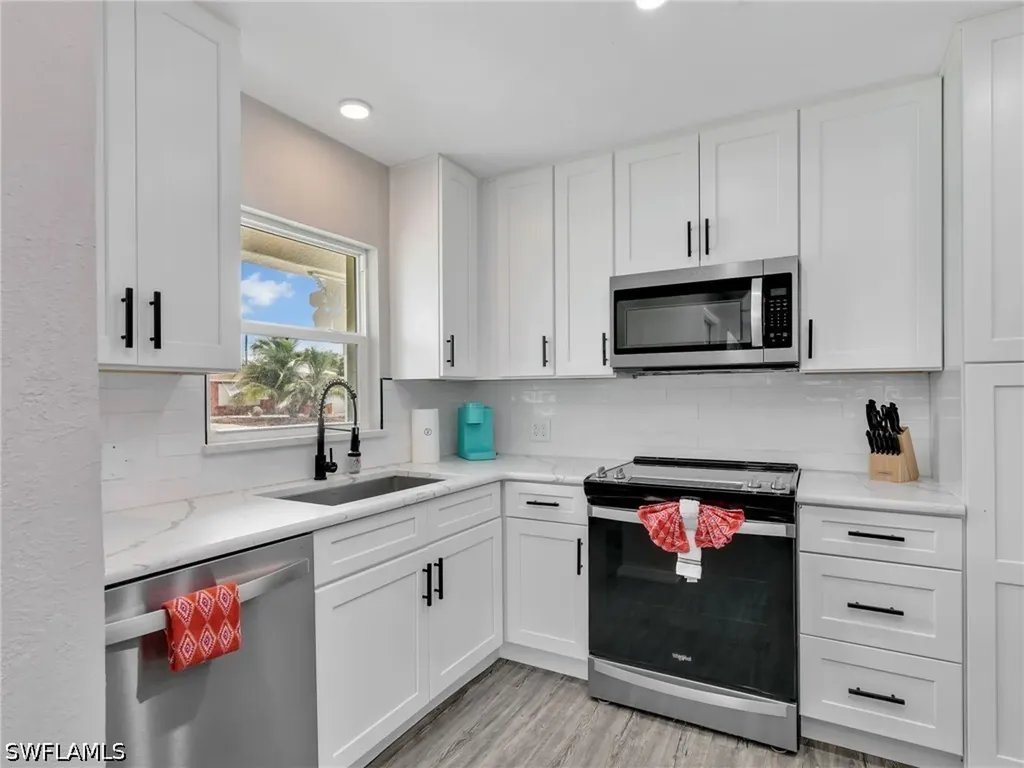 195 Hibiscus Drive Fort Myers Beach FL 33931