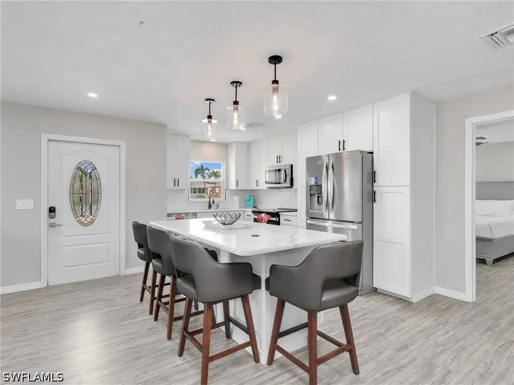195 Hibiscus Drive Fort Myers Beach FL 33931
