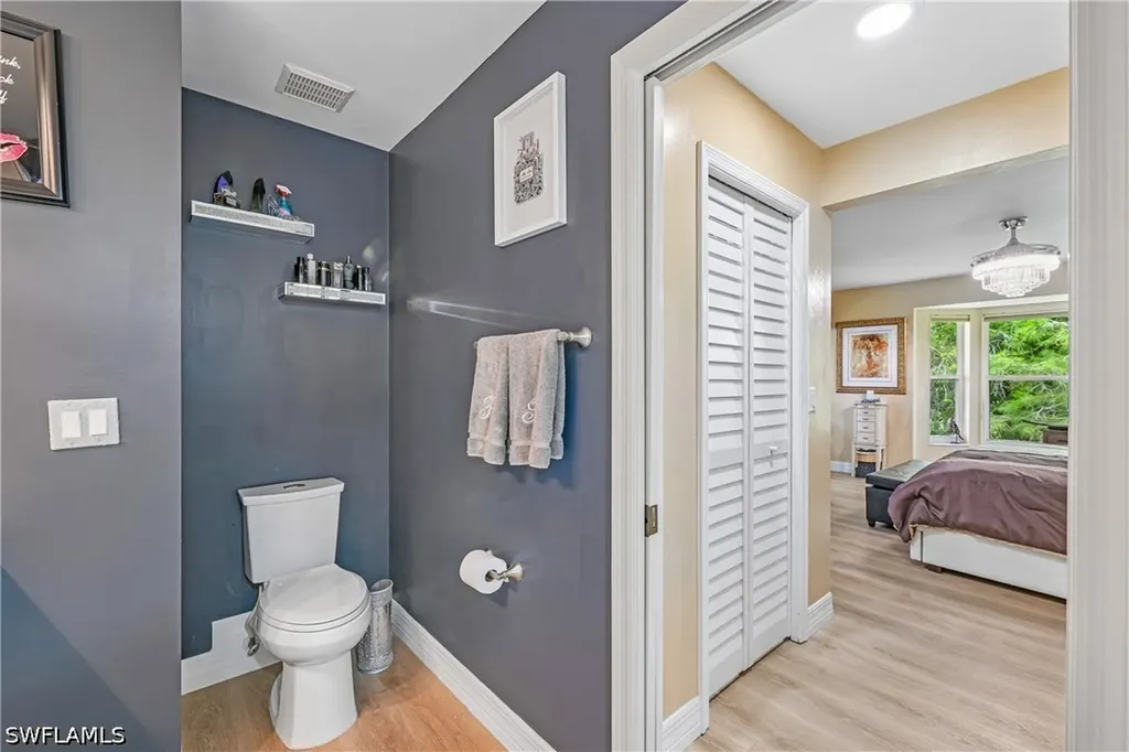 470 Country Hollow Court Naples FL 34104