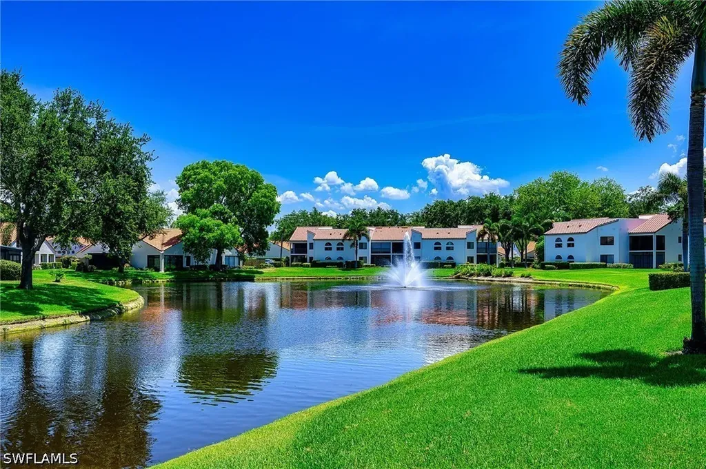 565 Beachwalk Circle Naples FL 34108