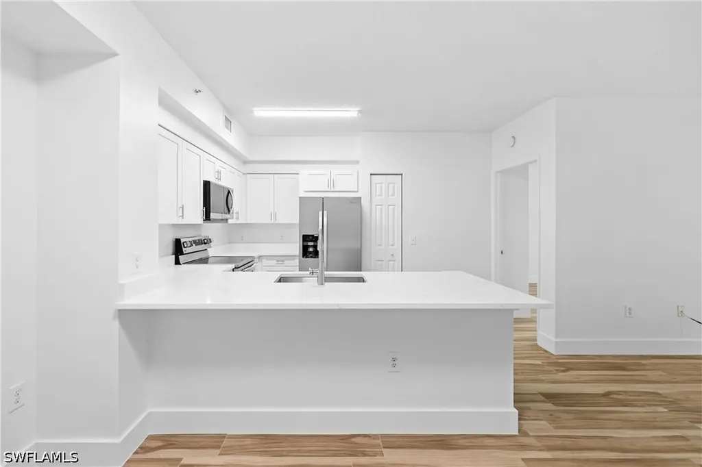 1225 Reserve Way Naples FL 34105