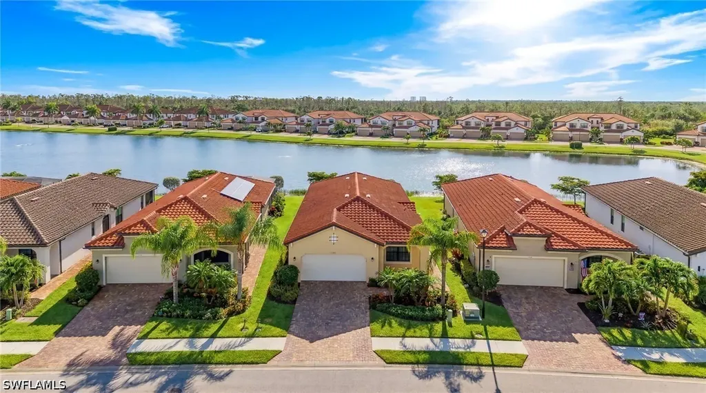 1575 Santiago Circle Naples FL 34113