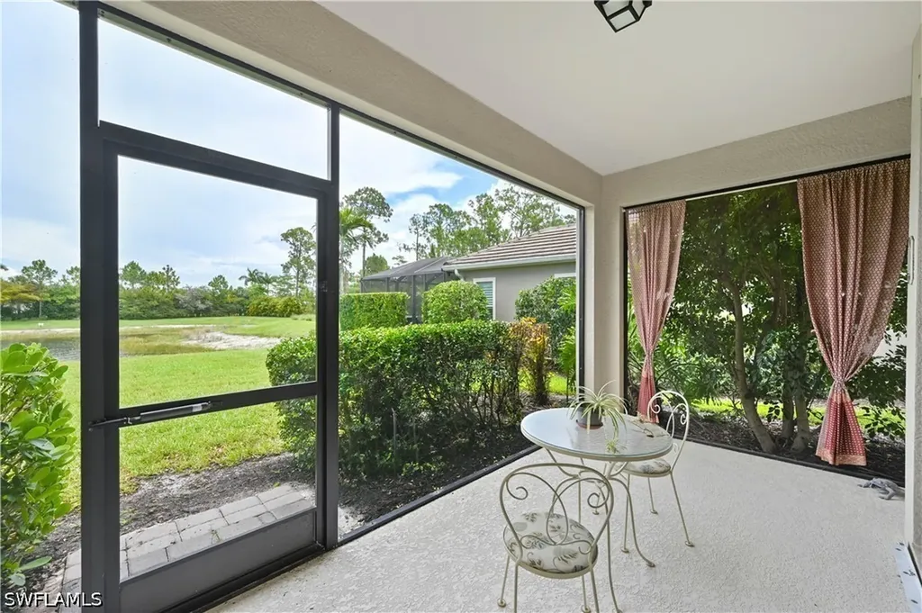 3571 Canopy Circle Naples FL 34120