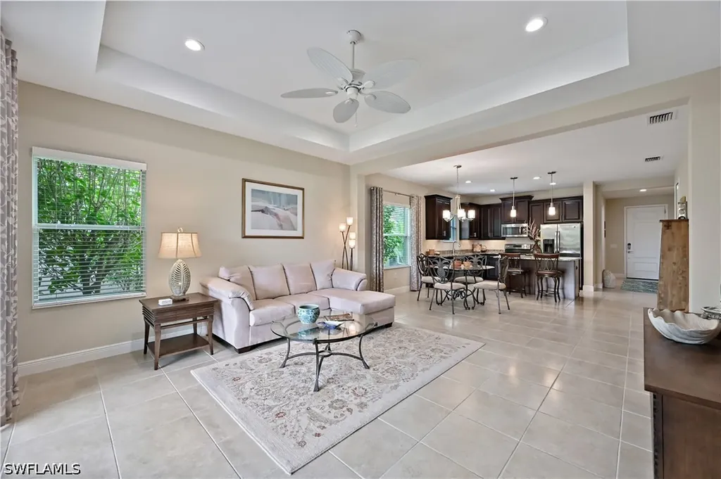 3571 Canopy Circle Naples FL 34120