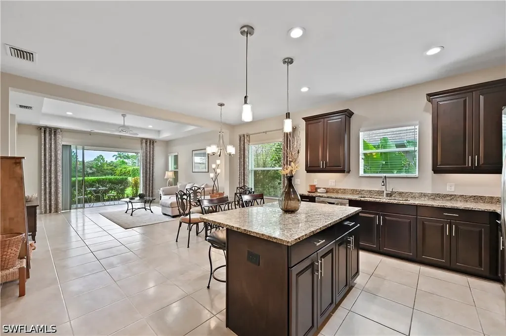 3571 Canopy Circle Naples FL 34120