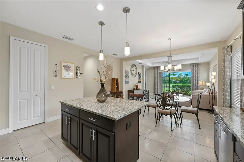 3571 Canopy Circle Naples FL 34120