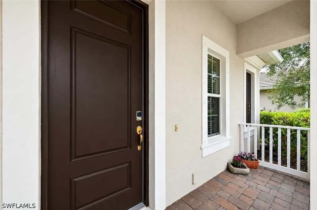 3571 Canopy Circle Naples FL 34120