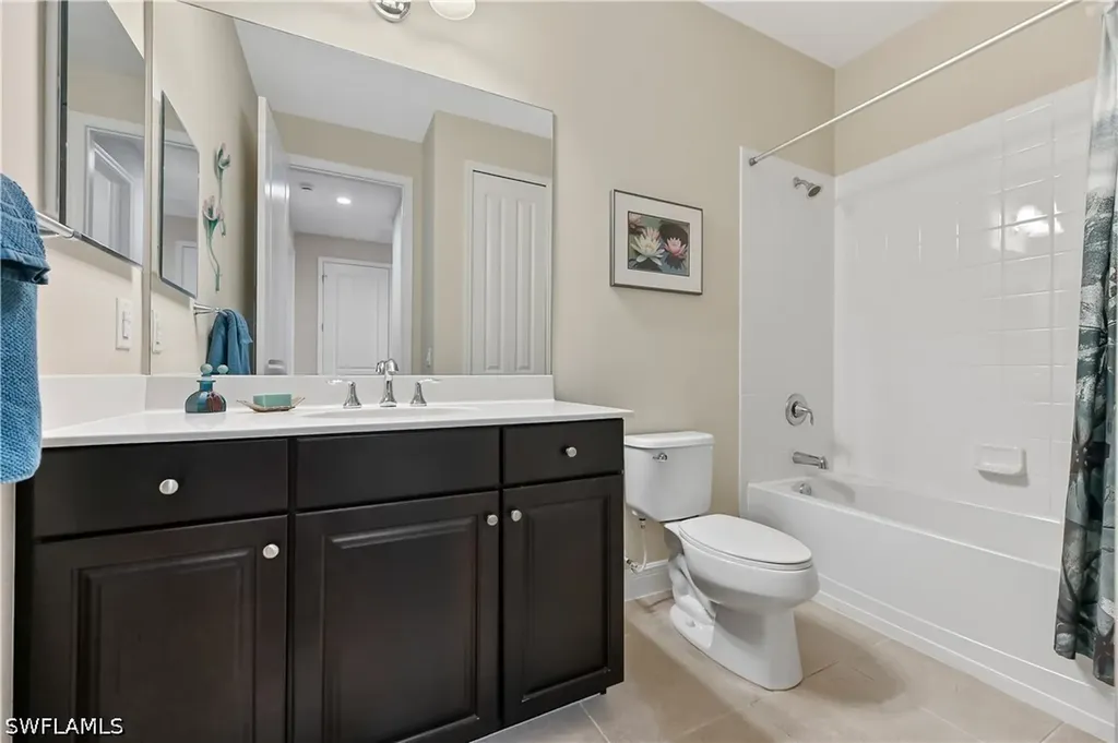 3571 Canopy Circle Naples FL 34120