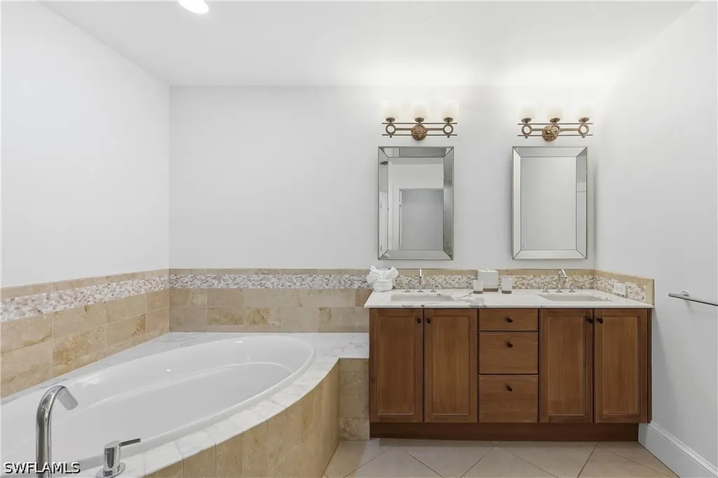Naples FL 34108