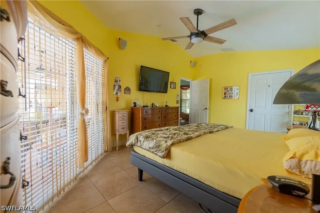 3226 52nd Avenue NE Naples FL 34120
