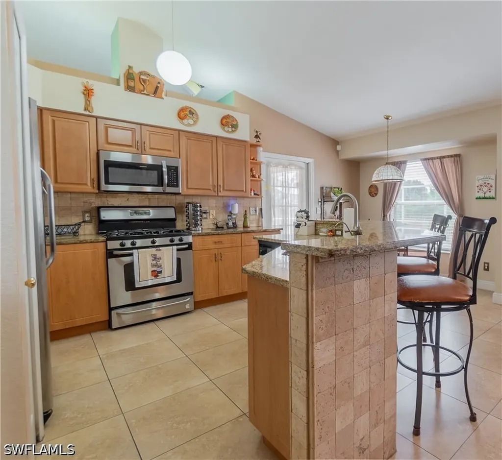 3226 52nd Avenue NE Naples FL 34120