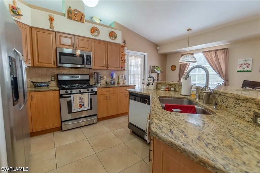 3226 52nd Avenue NE Naples FL 34120