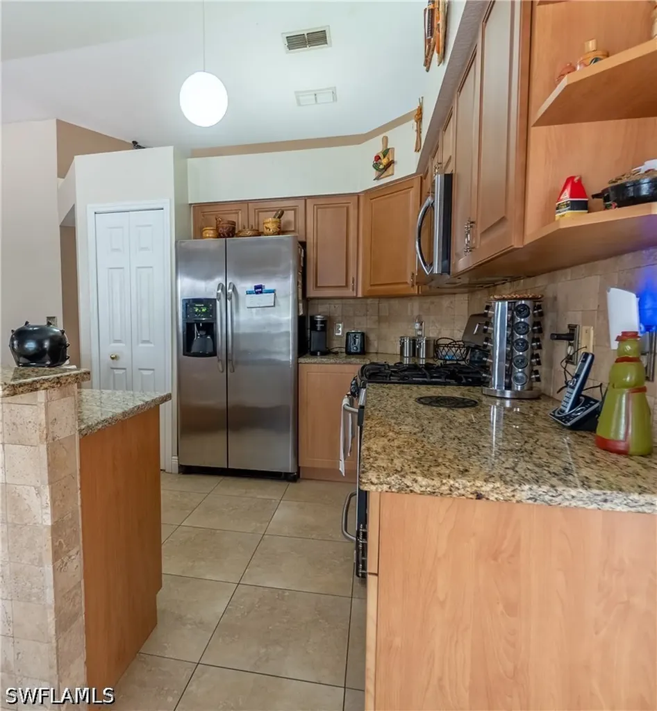 3226 52nd Avenue NE Naples FL 34120