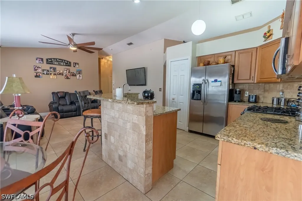 3226 52nd Avenue NE Naples FL 34120