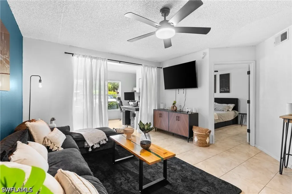 8225 Ibis Club Drive Naples FL 34104