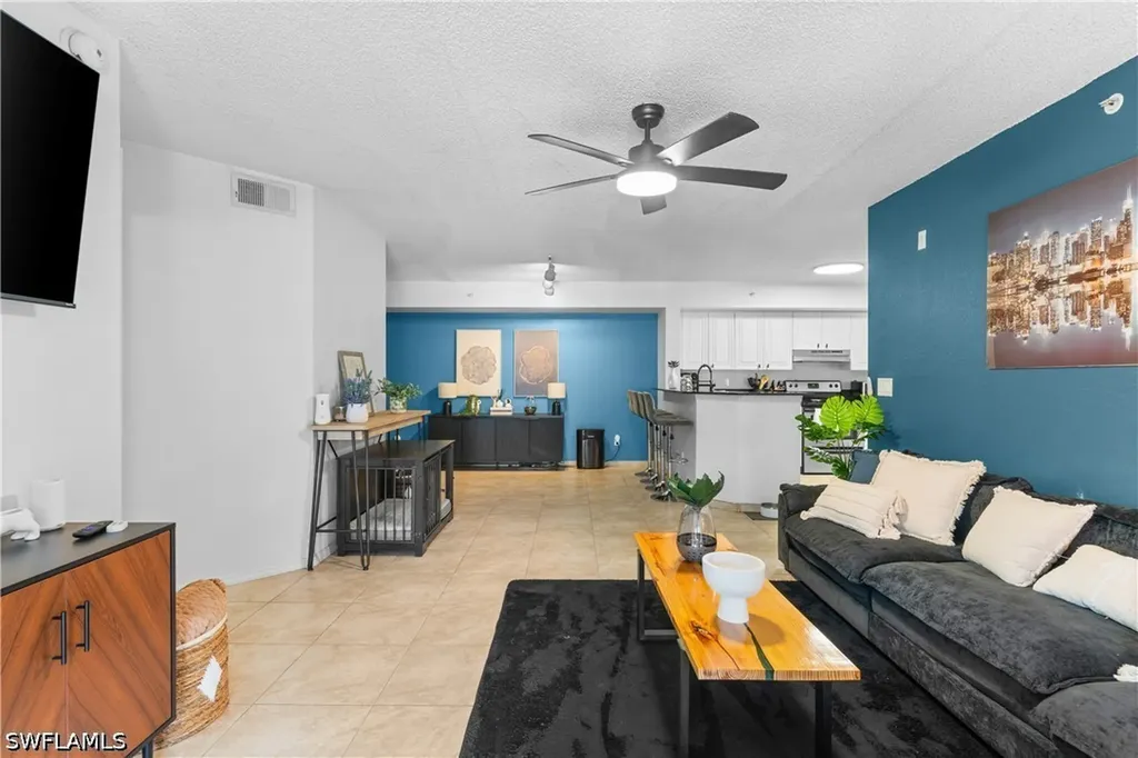 8225 Ibis Club Drive Naples FL 34104