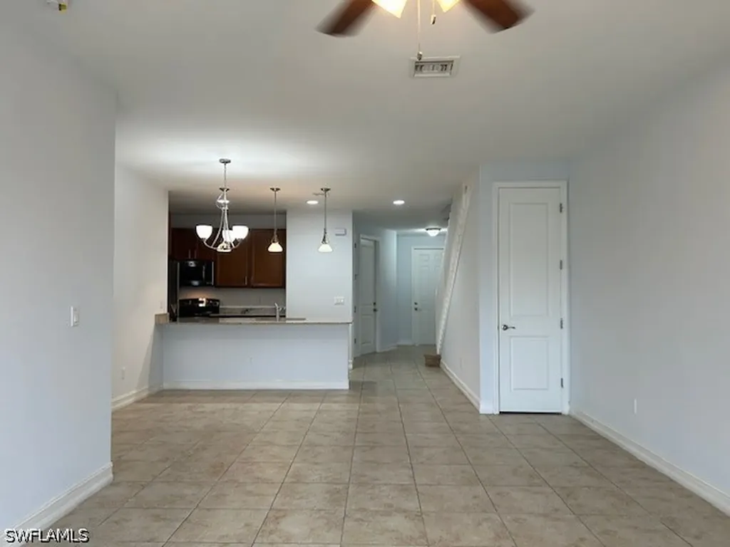 7784 Bristol Circle Naples FL 34120