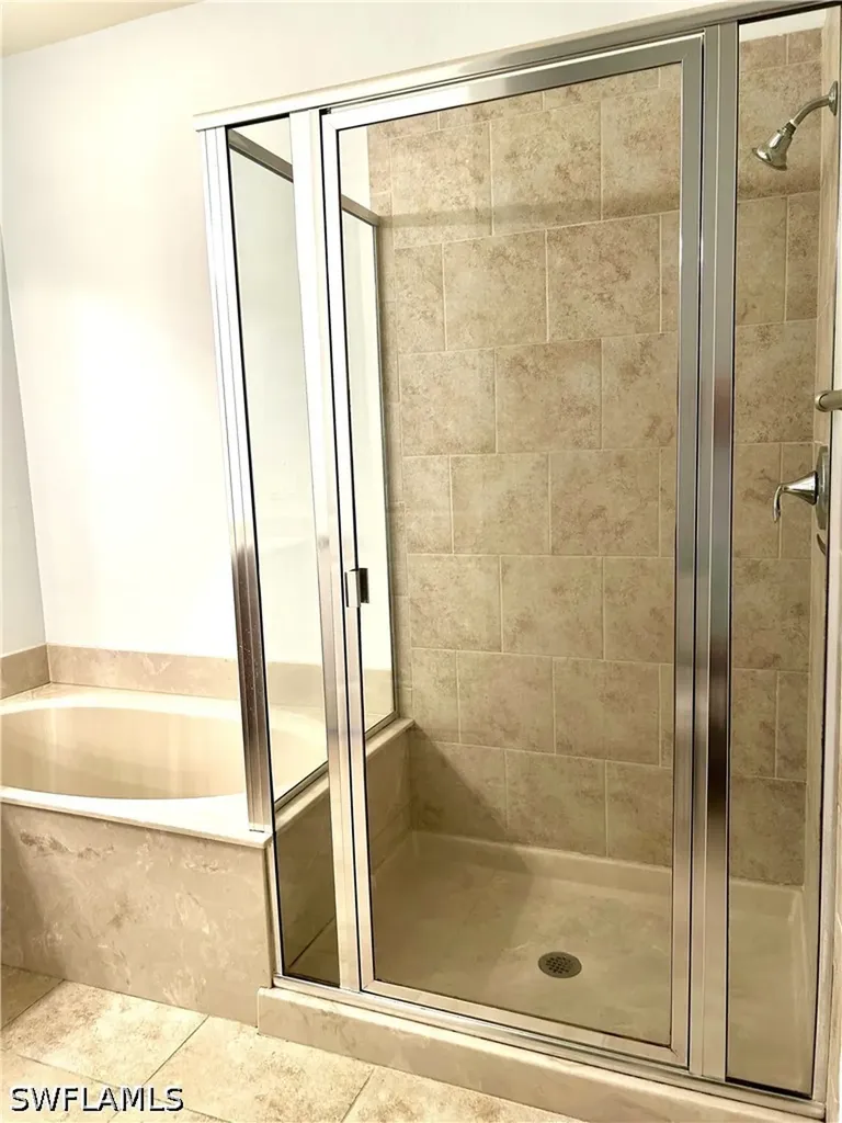 7784 Bristol Circle Naples FL 34120