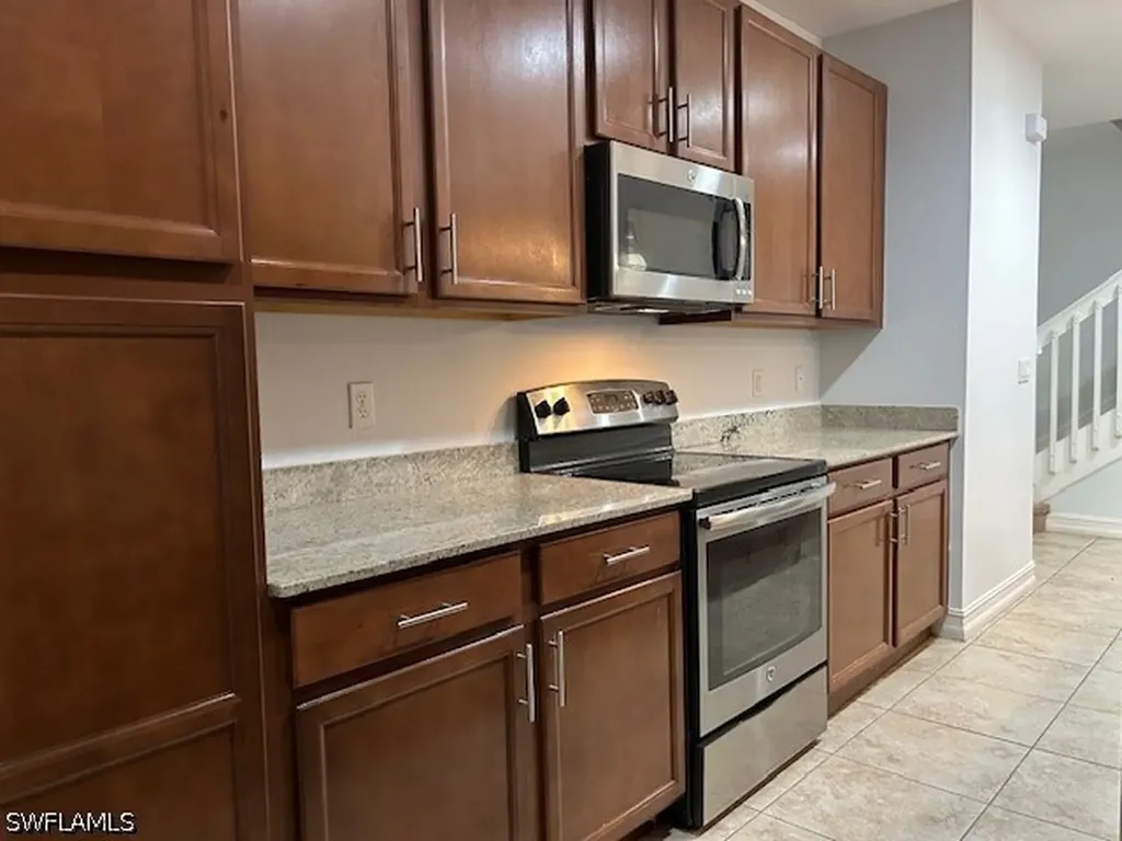 7784 Bristol Circle Naples FL 34120