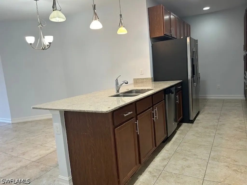 7784 Bristol Circle Naples FL 34120