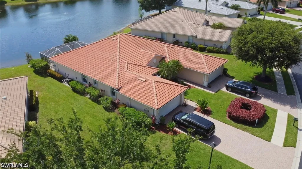 7755 Berkshire Pines Drive Naples FL 34104