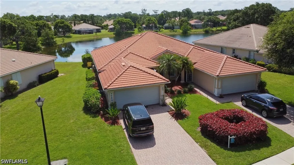 7755 Berkshire Pines Drive Naples FL 34104