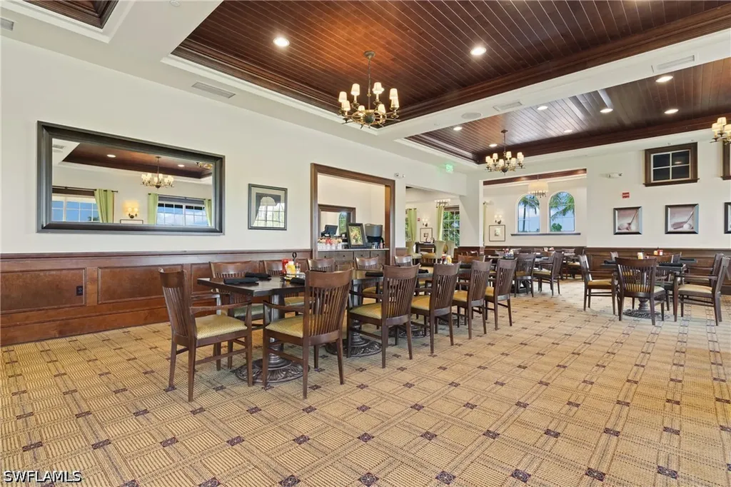 1065 Borghese Lane Naples FL 34114