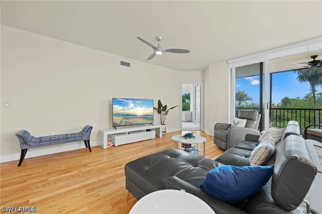 1065 Borghese Lane Naples FL 34114