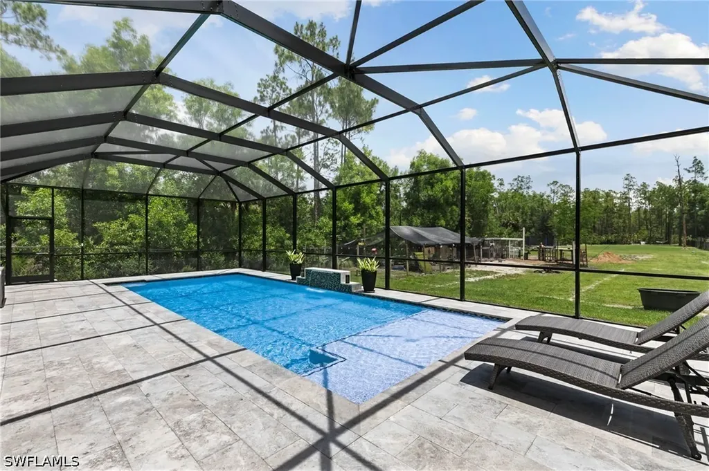 4473 Golden Gate Boulevard E Naples FL 34120