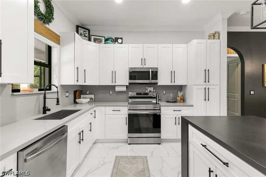 4473 Golden Gate Boulevard E Naples FL 34120