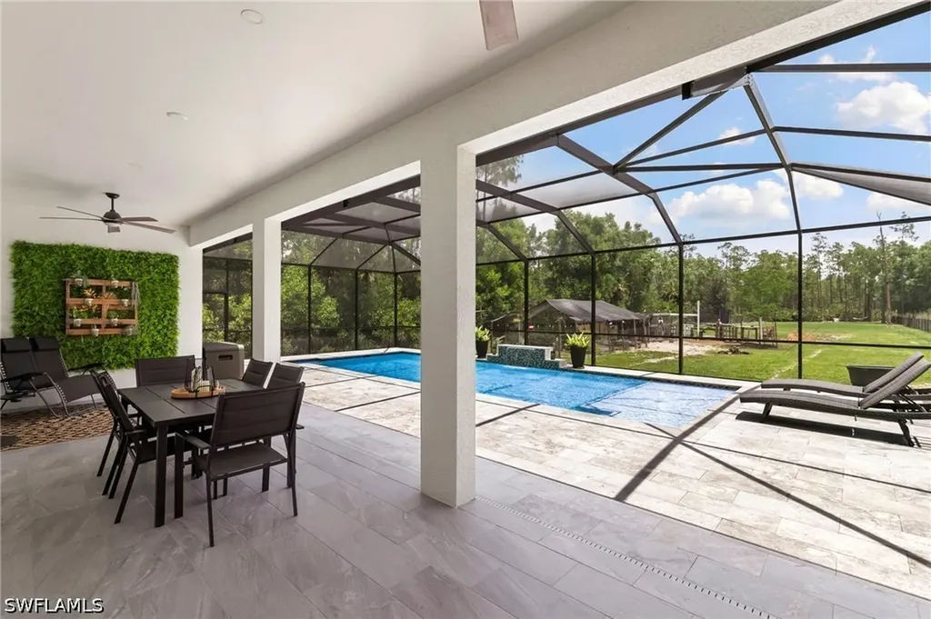 4473 Golden Gate Boulevard E Naples FL 34120