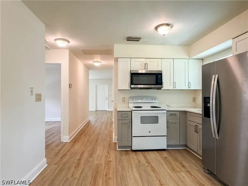 914 San Remo Avenue Naples FL 34104